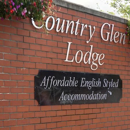 Country Glen Lodge Christchurch Eksteriør billede