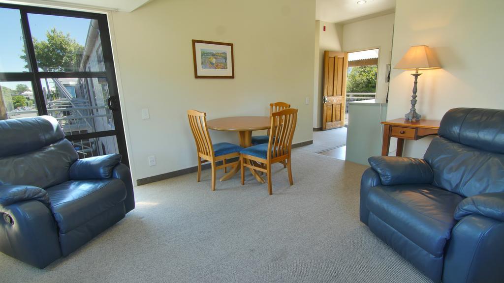 Country Glen Lodge Christchurch Eksteriør billede