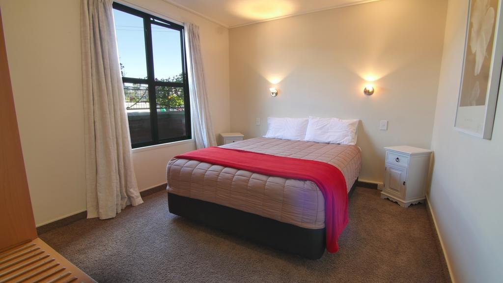 Country Glen Lodge Christchurch Eksteriør billede