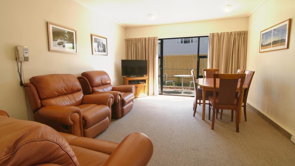 Country Glen Lodge Christchurch Eksteriør billede
