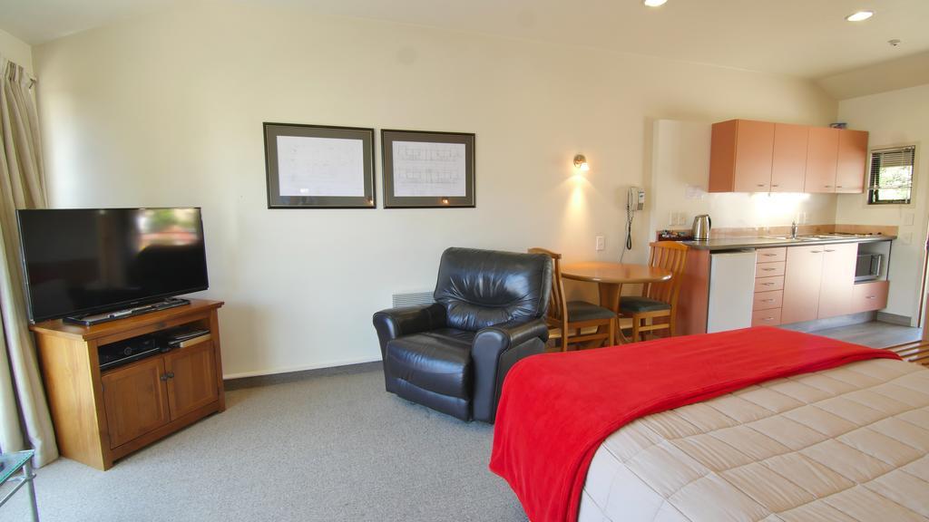 Country Glen Lodge Christchurch Eksteriør billede
